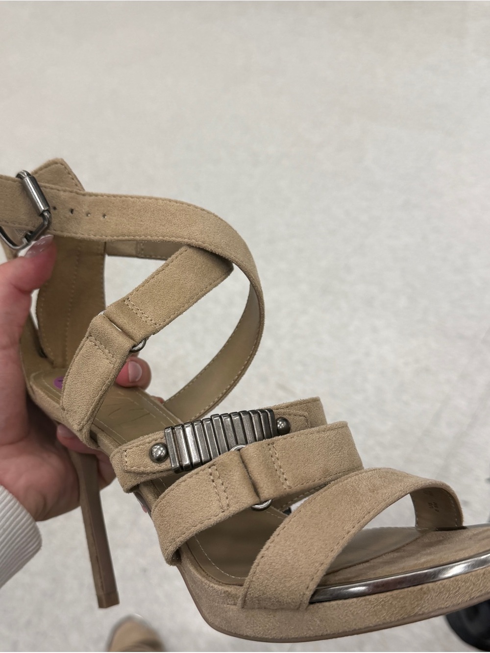 Dkny sandals
